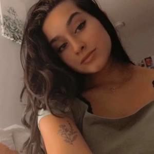 Meet your Posher, Julianna